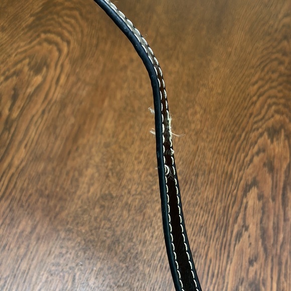 Cork-like Sondra Roberts Clutch or shoulder bag.Preowned. 6x12”. Removable strap - Picture 6 of 6